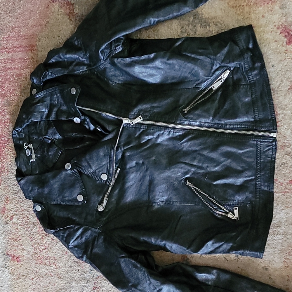 zip up jacket